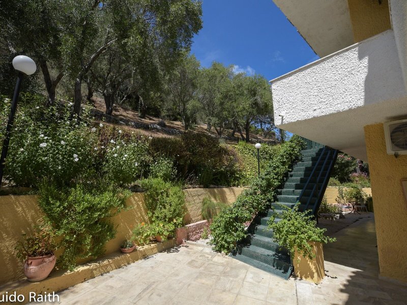 Ionian View 20