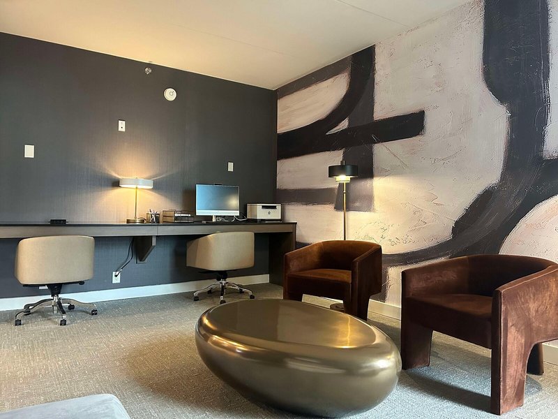 Best Western Plus Meadowlands 9