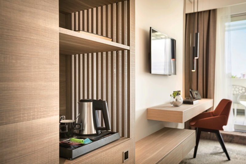 Eden 5 - Room Example