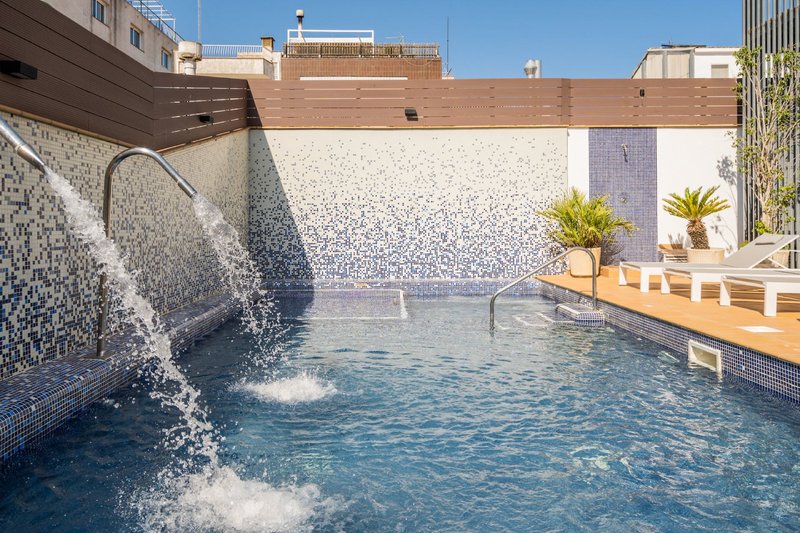 Hotel Neptuno 4