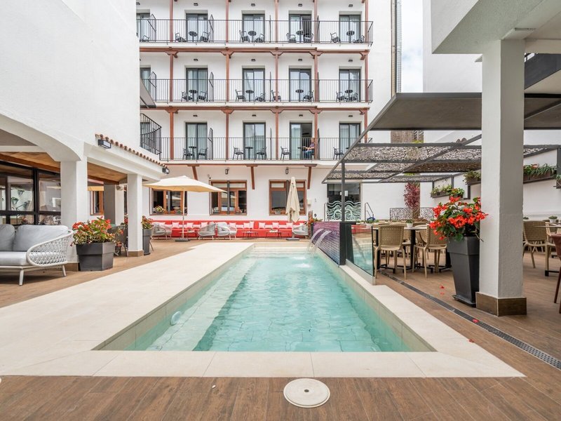 Neptuno Hotel & Spa 15