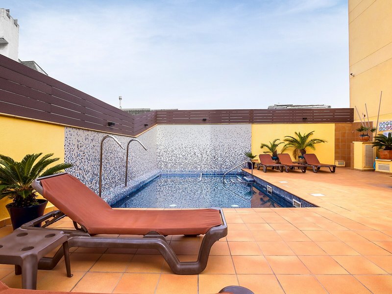 Hotel Neptuno 12