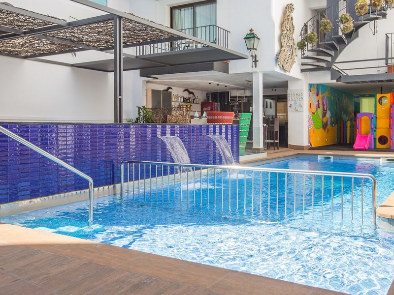 Neptuno Apartments 9