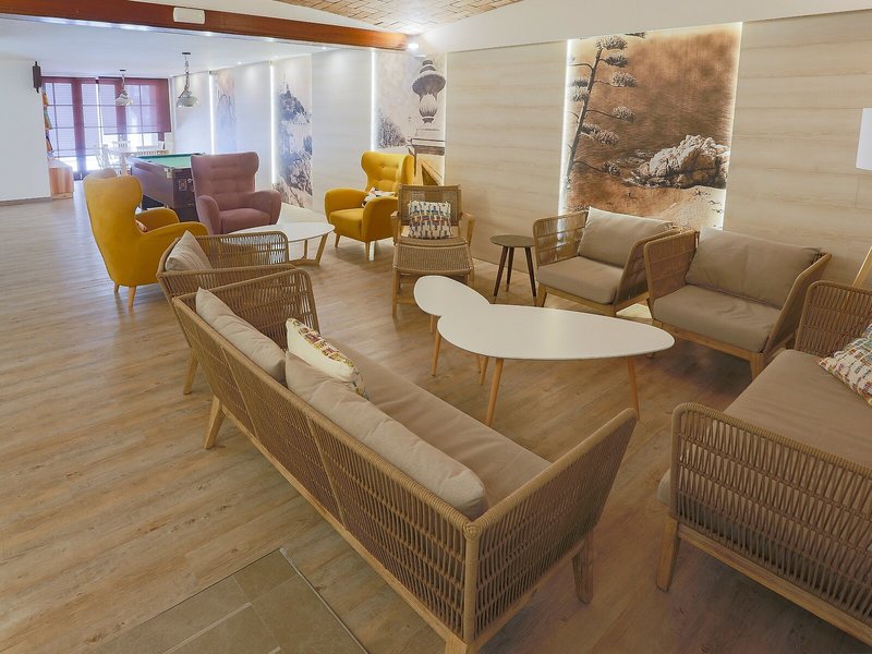 Neptuno Apartments 10