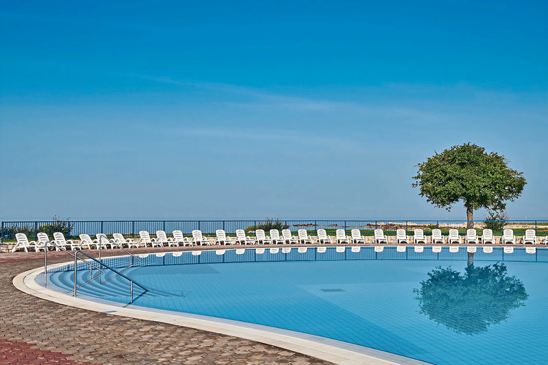 Apartments Polynesia Plava Laguna 1 - Outdoor Pool