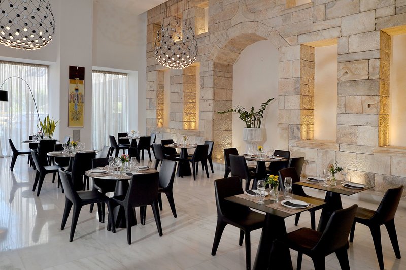 Athenaeum Grand Hotel 13