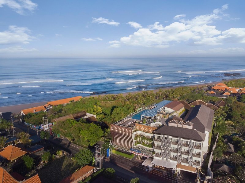 Aston Canggu Beach Resort 2