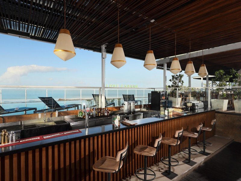 Aston Canggu Beach Resort 17