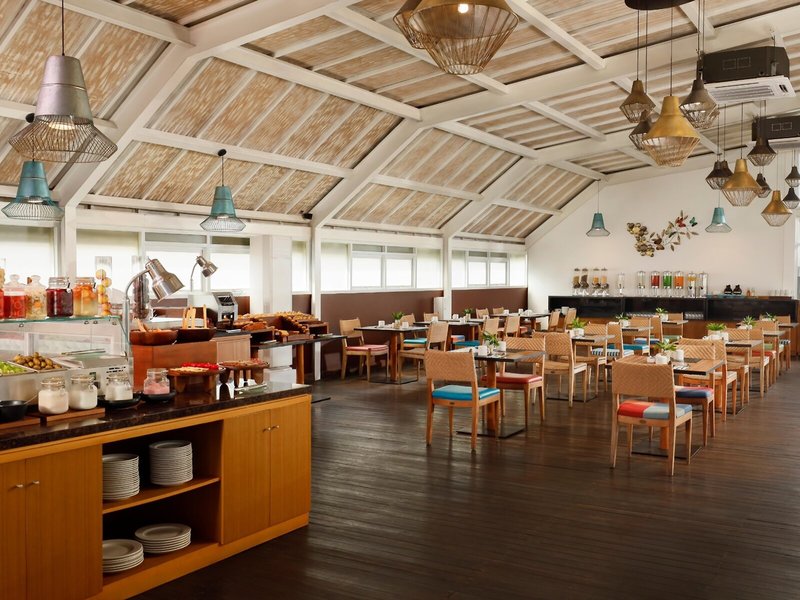 Aston Canggu Beach Resort 26