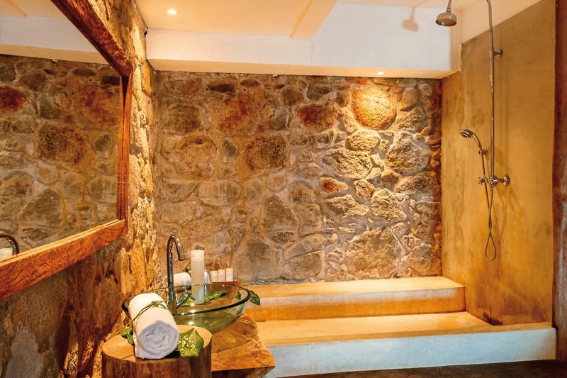 Bliss Hotel Seychelles 17