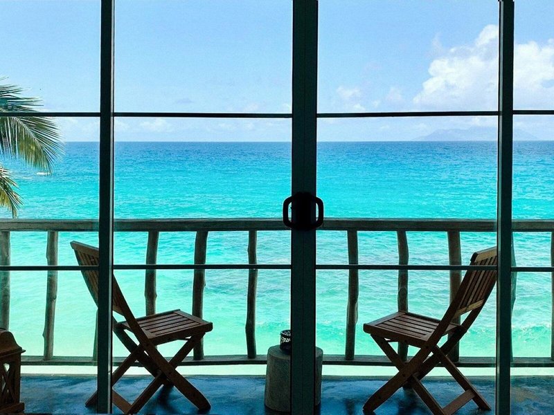 Bliss Hotel Seychelles 32