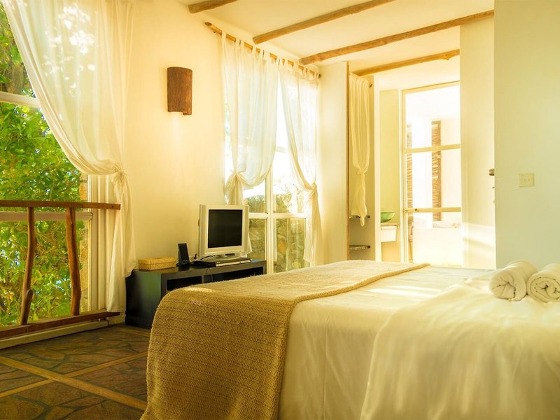 Bliss Hotel Seychelles 38