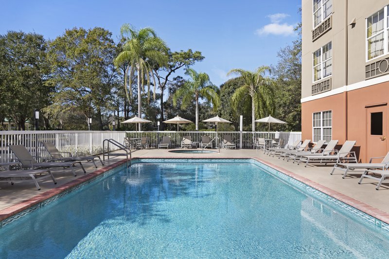 Holiday Inn Express Sarasota East - I-75 5