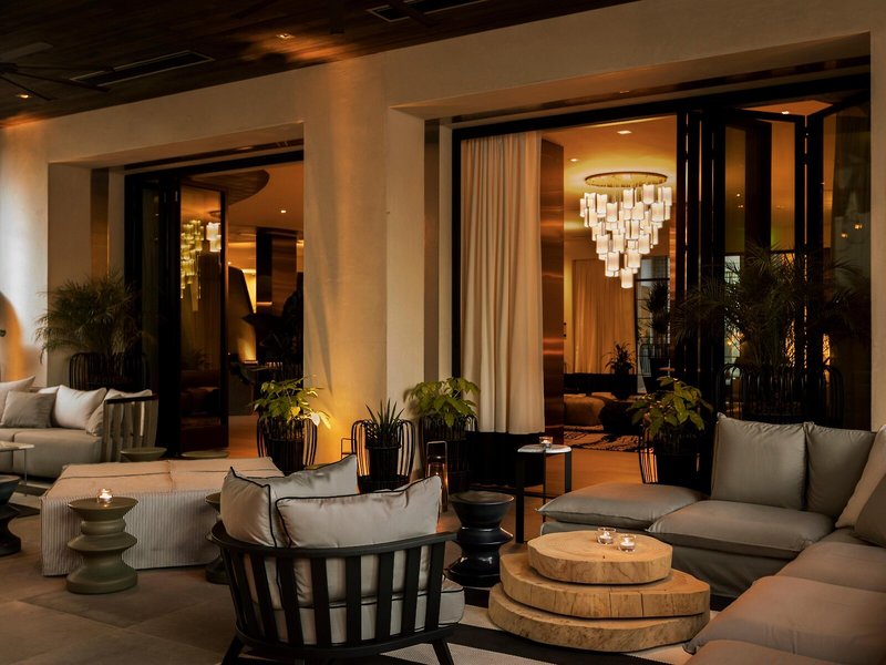 Kimpton La Peer Hotel 12
