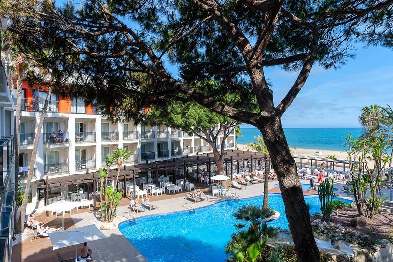 Estival Centurión 25