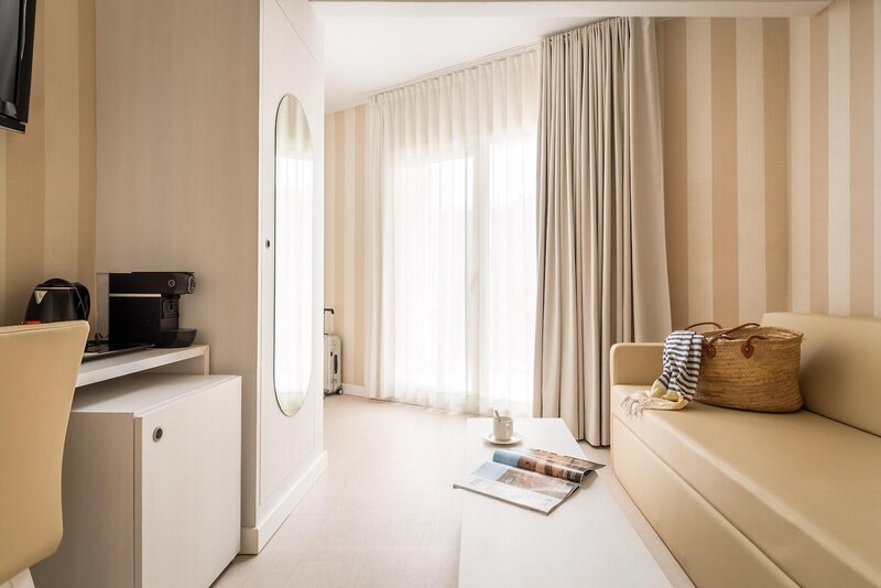 Estival Centurión 41