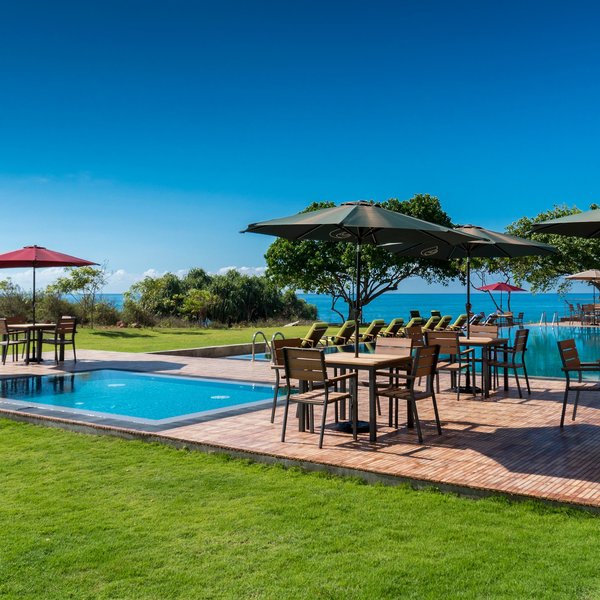 Sooriya Resort & Spa 12