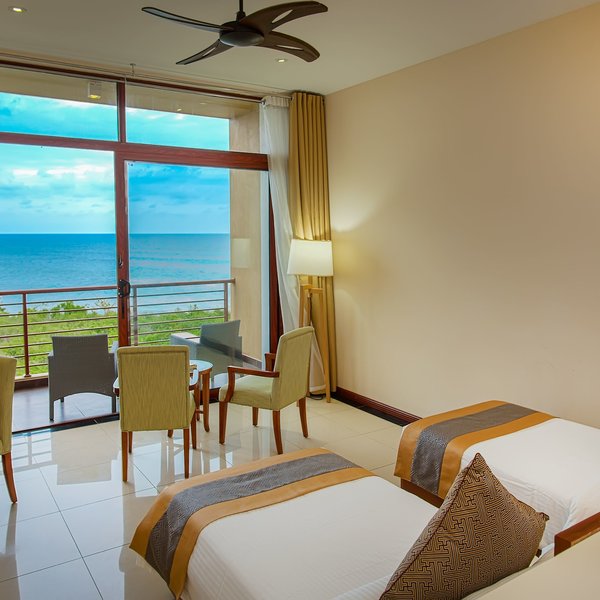 Sooriya Resort & Spa 14