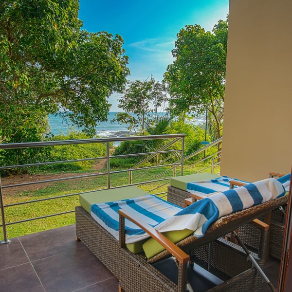 Sooriya Resort & Spa 16