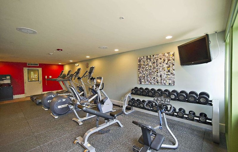 DoubleTree Suites by Hilton Hotel Huntsville South 4