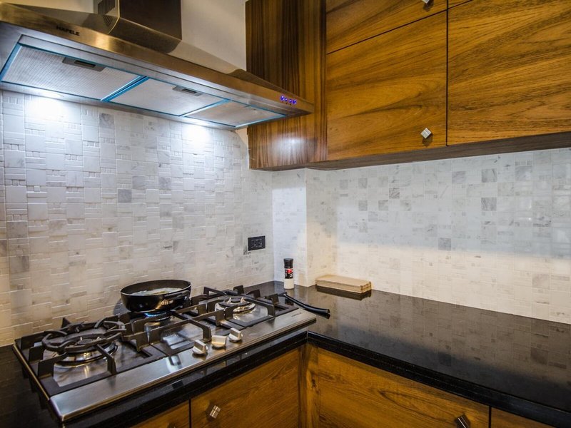 Casa Bella Phuket 27