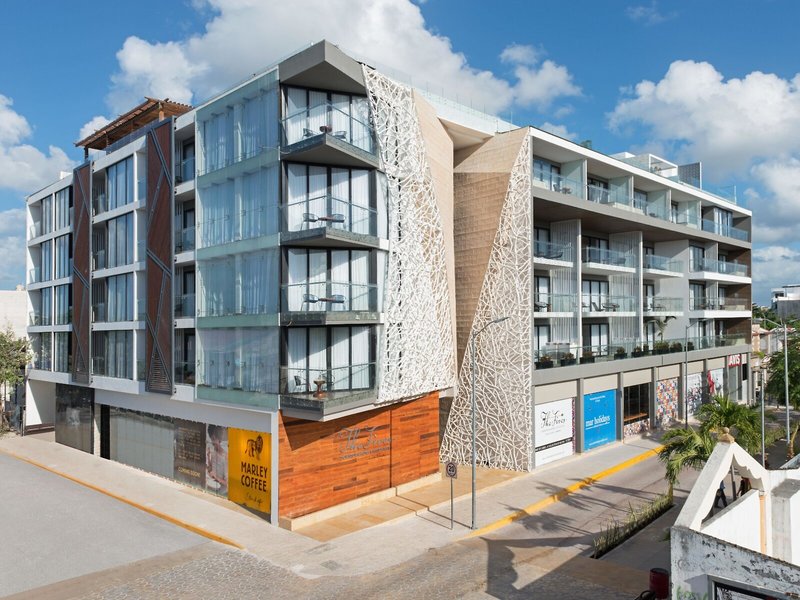 The Fives Downtown Hotel & Residences, Curio Collection by Hilton 1