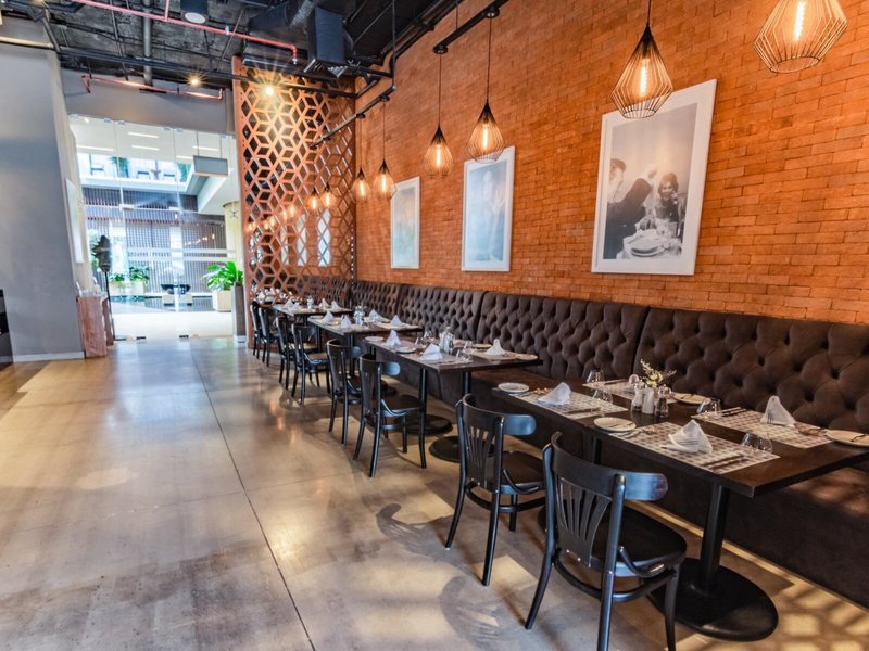 The Fives Downtown Hotel & Residences, Curio Collection by Hilton 9