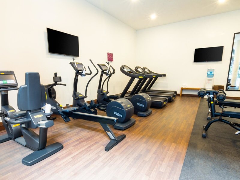 The Fives Downtown Hotel & Residences, Curio Collection by Hilton 11