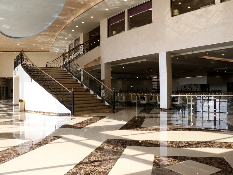 Grand East Hotel Resort & SPA 9
