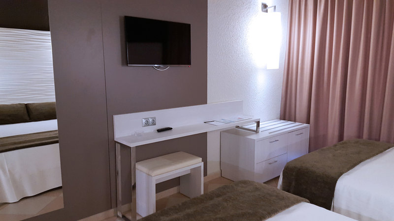 Hotel Augustus 5