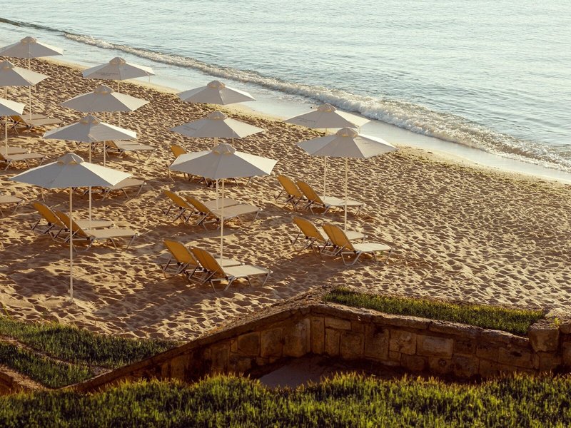Astor Garden Hotel 5 - Beach