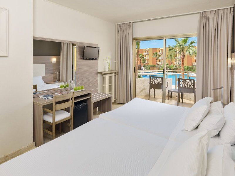 H10 Cambrils Playa 49