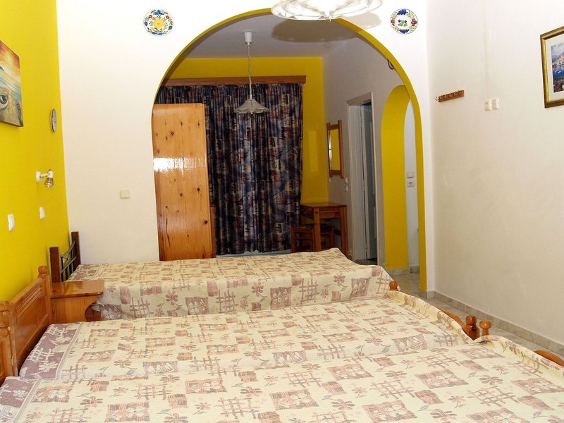 Marianthi Studios & Appartements Stegna 7