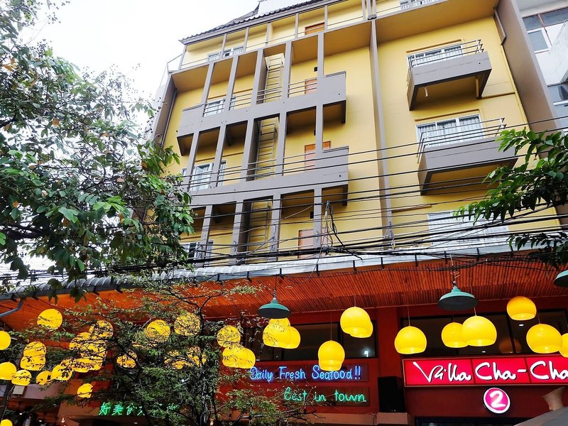 Villa Cha Cha 2 Rambuttri 2