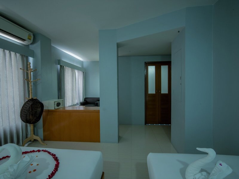 Villa Cha Cha 2 Rambuttri 42