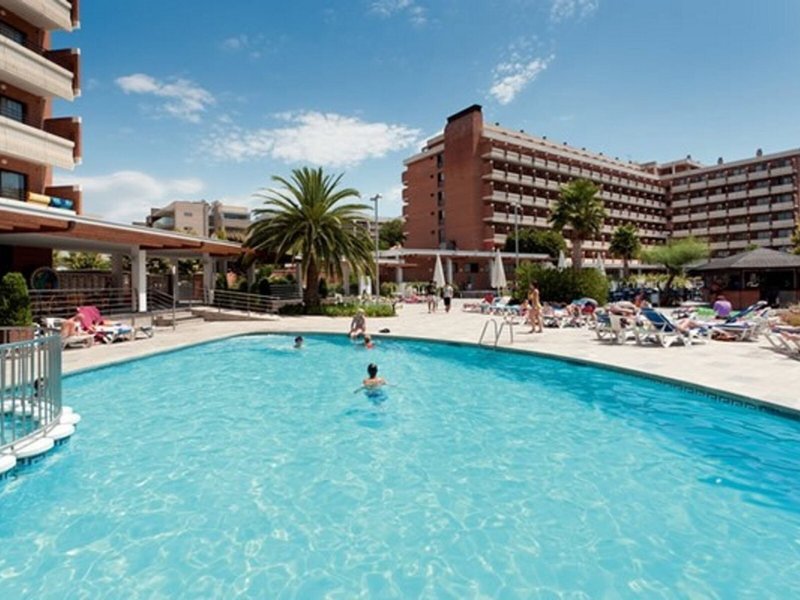 California Garden 12 - Outdoor Pool