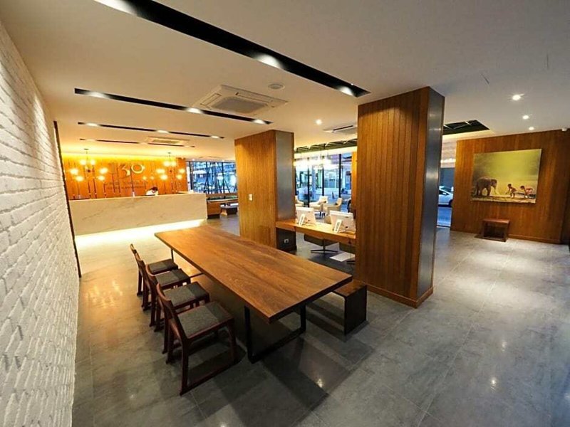 130 Hotel & Residence 10