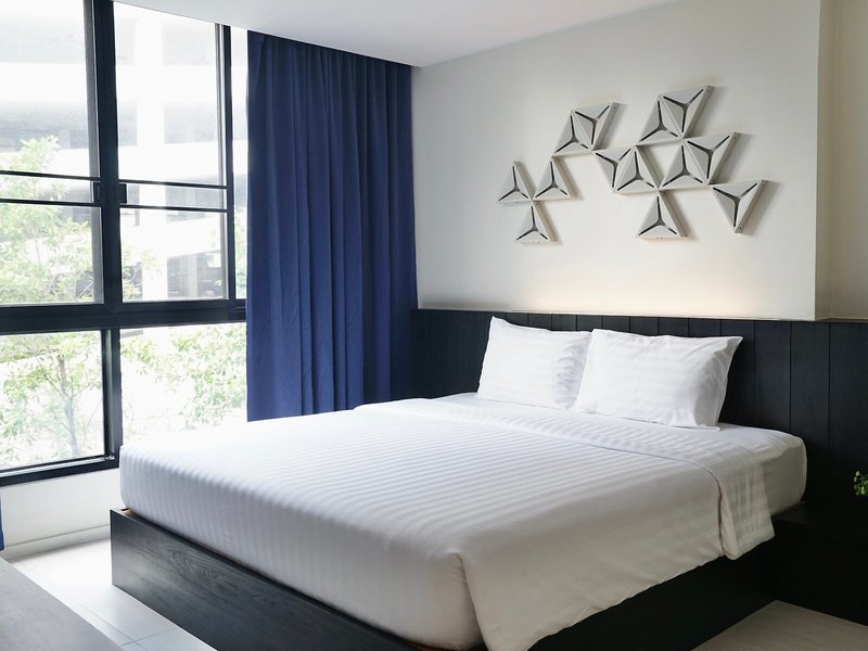 130 Hotel & Residence 21