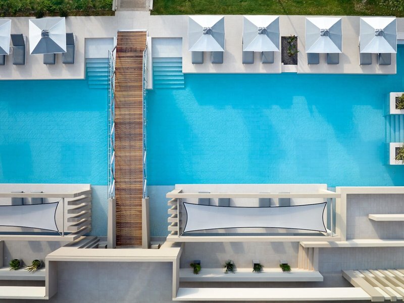 Euphoria Resort 11