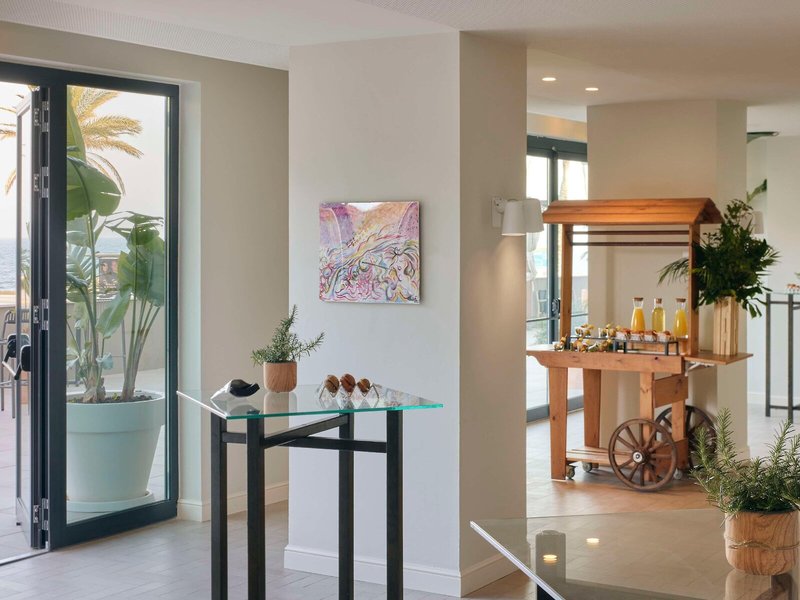 ME Sitges Terramar 24