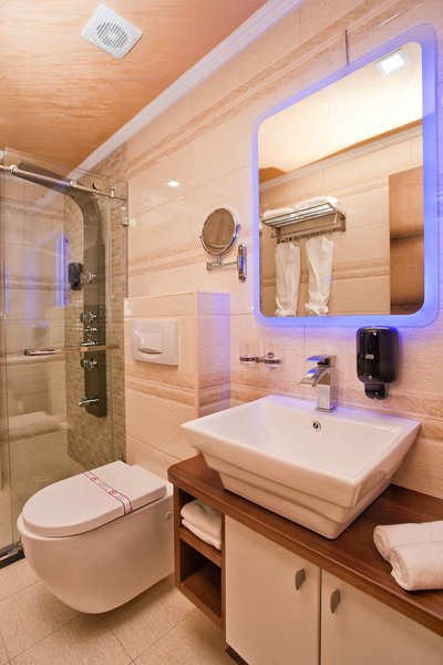 Wellness & Spa Hotel ACD 8