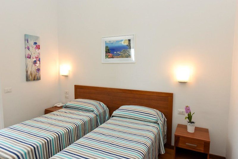 Villa Crawford 4 - Room Example