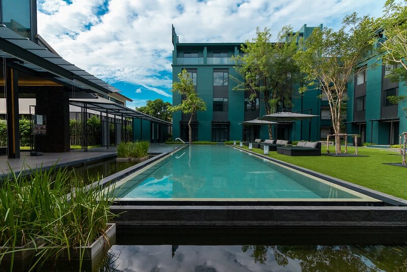 Theatre Residence 8