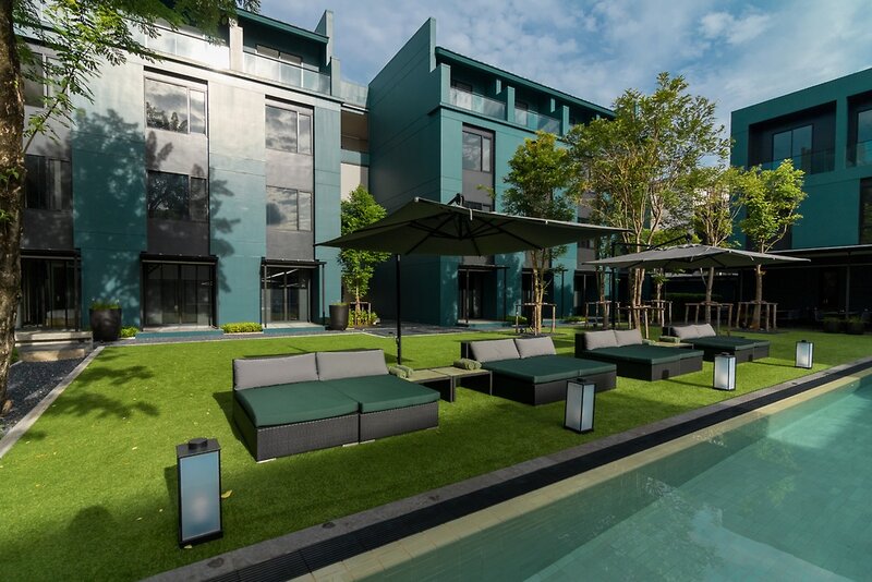 Theatre Residence 10