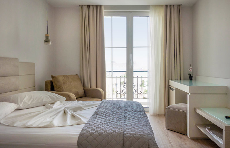 Vila Kalcuni Sarande 2