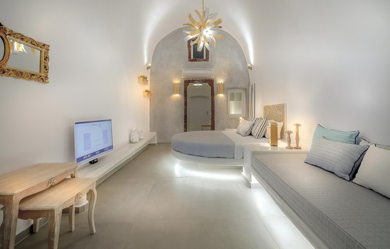 Secret Legend Suites 8