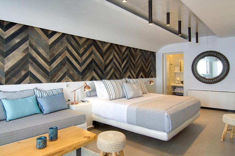 Secret Legend Suites 12