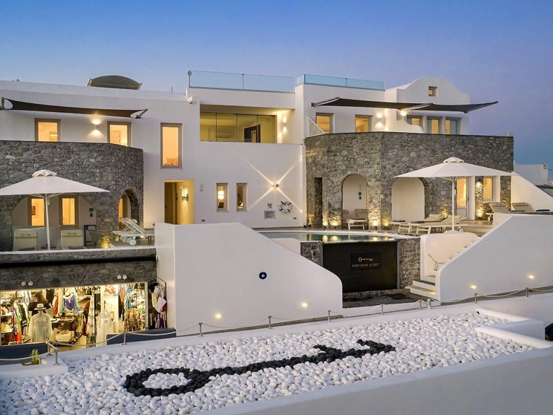 Santorini Secret Premium 2 - Exterior
