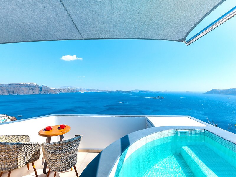 Santorini Secret Premium 8 - Outdoor Pool