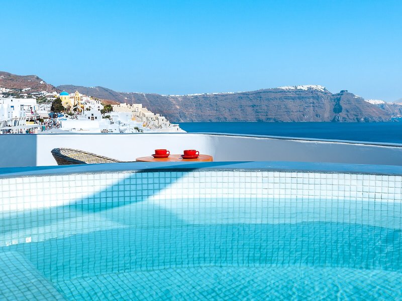 Santorini Secret Premium 11 - Outdoor Pool